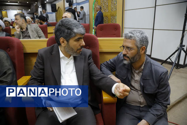 جلسه شورای اداری استان قم با حضور رئیس جمهوری