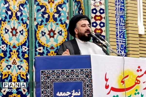  آیین عید قربان با حضور نمازگزاران در مسجد علی‌ابن‌ابی‌طالب(ع) رودهن