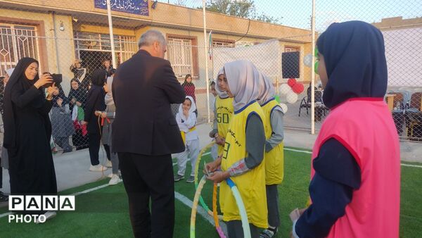 افتتاح دو زمین چمن مصنوعی در شهرستان اسفراین