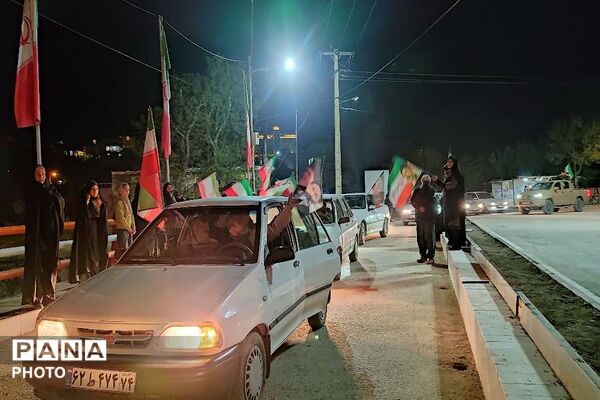 گذری بر رژه خودرویی در شهر بار نیشابور