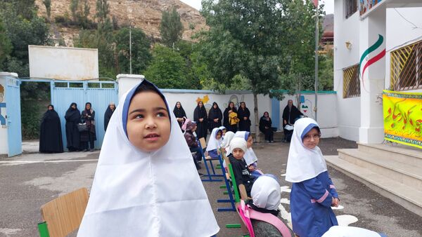 جشن شکوفه‌ها و غنچه‌ها در بلده