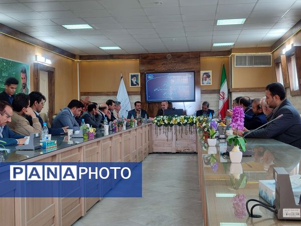 نشست بررسی نظام مسائل تربیتی، آموزشی و پرورشی در تربت حیدریه