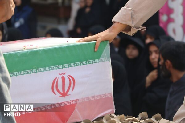 وداع باشکوه مردم سملقان با پیکر مطهر شهید مدافع وطن علی‌اصغر نورانی