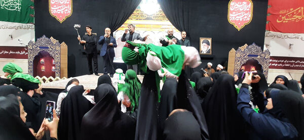 همایش شیرخوارگان حسینی در حرم حضرت معصومه(س)