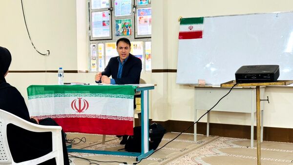 کارگاه تخصصی مشاوره تحصیلی برای دانش‌آموزان پایه دوازدهم در سندرک