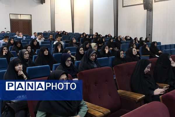 برگزاری همایش تبیین برنامه‌ها و طرح های حوزه معاونت پرورشی ویژه معاونین پرورشی و مربیان تربیتی مدارس منطقه کهریزک