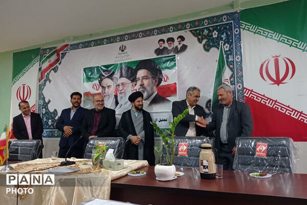 تجلیل از برگزیدگان قرآنی جاجرم