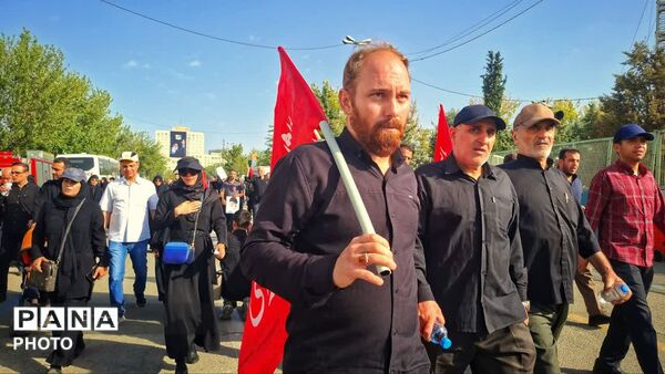 سوگ ملی در وداع با رهبر انقلاب 