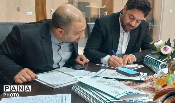 دومین جلسه هم‌اندیشی دانش‌آموزان فعال هنری و رسانه‌ای استان البرز 