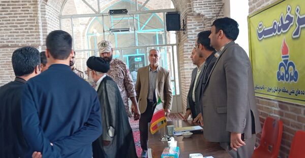 میز خدمت در نماز جمعه هفته چهارم آبان ماه در نیشابور