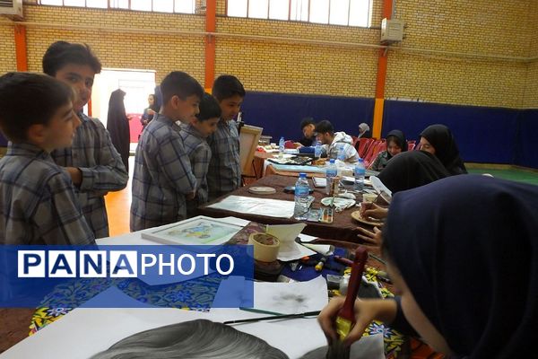 نقش‌بستن ارادت بر بوم هنر؛ نخستین رویداد هنری دانش‌آموزی پیشوا در بزرگداشت مقام معلم