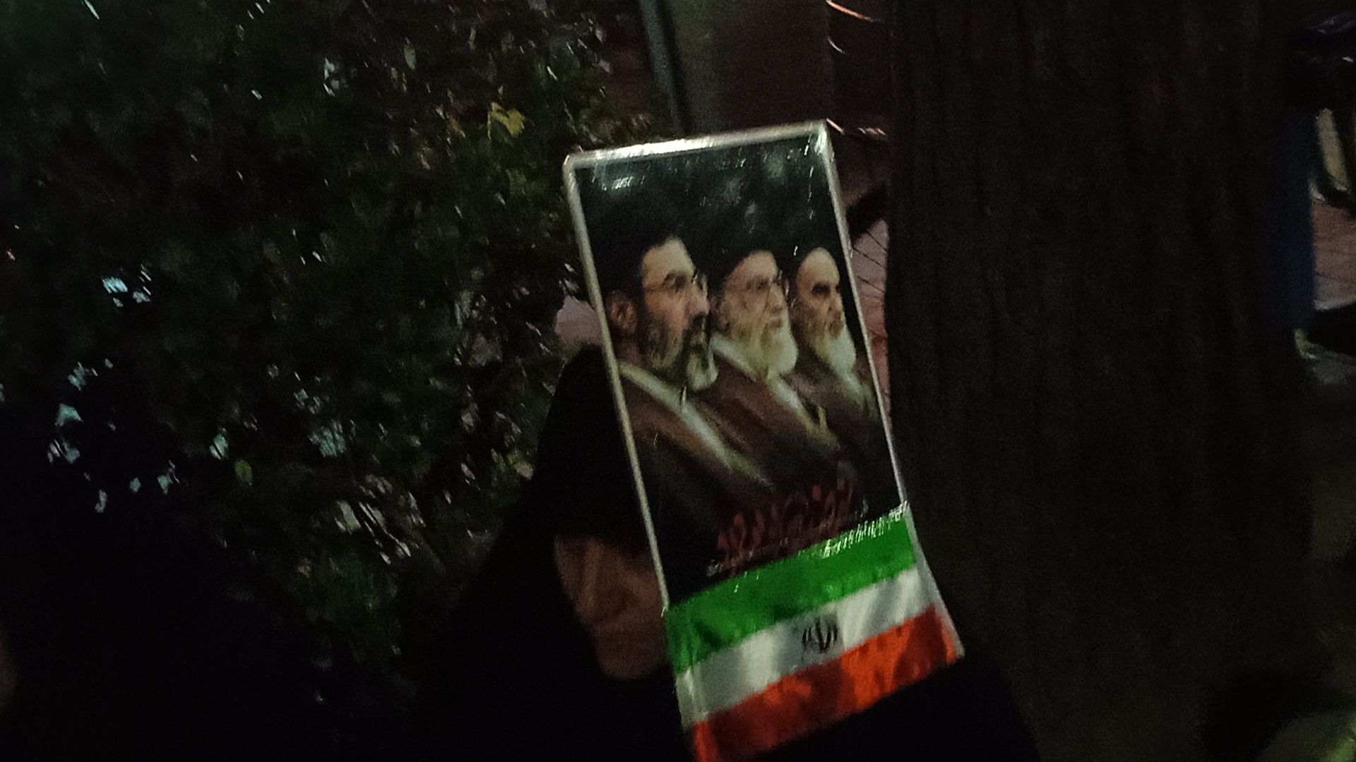 نود و نهمین شب از اجتماعات مردمی نیشابور 
