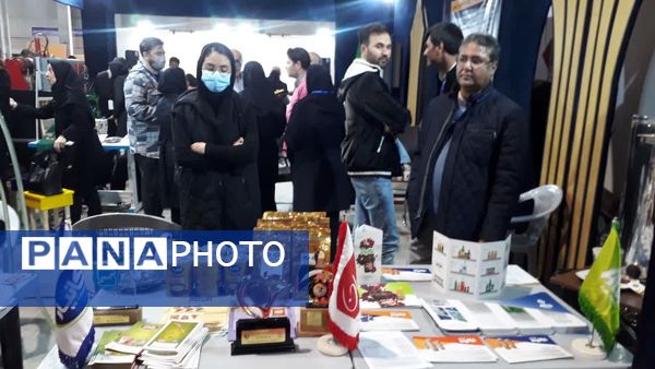  اولین روز نمایشگاه دستاورد‌های پژوهش، فناوری و فن بازار در نمایشگاه بین‌المللی مشهد