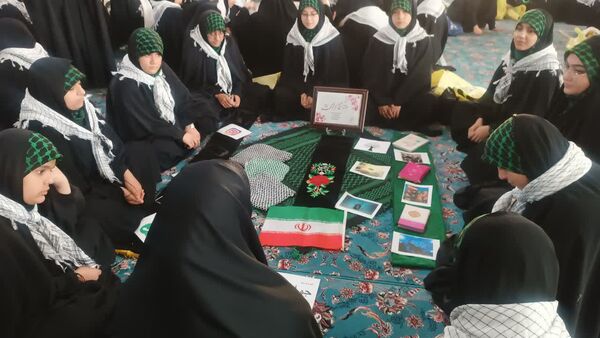 برگزاری اجتماع بزرگ حلقه صالحین در مصلی کرج 