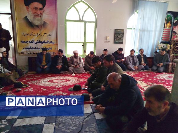 دیدار فرماندار فاروج با امام جمعه به مناسبت آغاز دهه فجر 