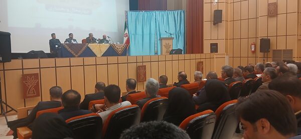 نشست شورای اداری استان چهارمحال و بختیاری با حضور وزیر آموزش و پرورش 