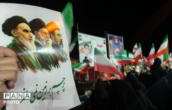 مردمی که هیچوقت میادین را خالی نمی کنند