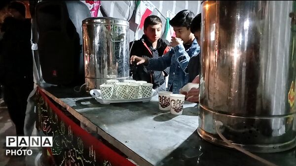 خدمت‌رسانی دبیرستان نمونه دولتی شهید سلیمانی 