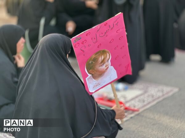  حضور پرشور مردم در وداع و تشییع رهبر انقلاب 