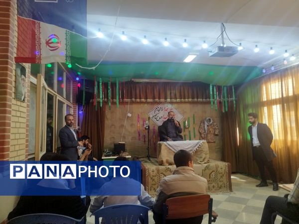 یادواره شهدای دانش‌آموزی در مدارس پسرانه و دخترانه اقلید  