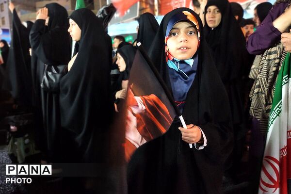 صحیح خوانی و باز خوانی احکام در موکب شمیم میدان امام خامنه‌ای شهرستان قدس 
