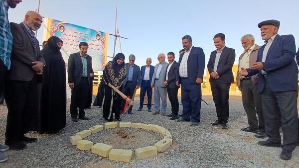 حضور  مشاور عالی وزیر راه و شهرسازی کشور  در شهرستان برخوار 