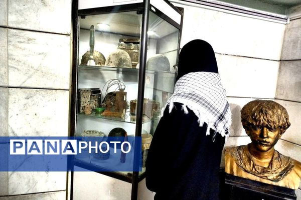 بازدید کاروان راهیان نور از موزه جنگ خرمشهر