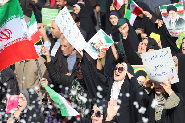 راهپیمایی بزرگ یوم الله ۲۲ بهمن ماه در اصفهان 