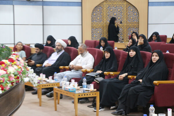 آیین رونمایی از طرح ملی نهضت سواد سلامت آموزی در قم-1