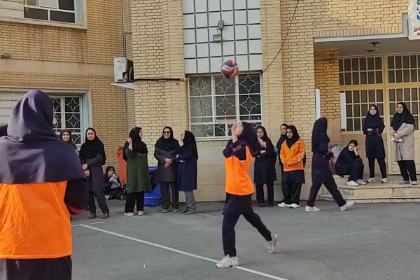 به‌مناسبت هفته بهداشت روان در دبیرستان فرشتگان ناحیه ۴شیراز 