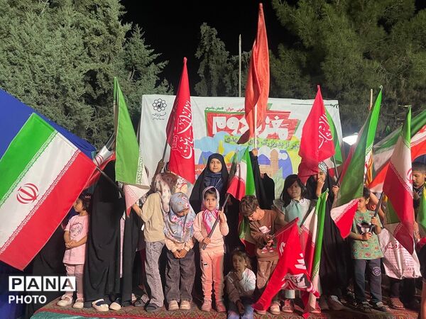 رویداد «مغز بادام» ؛ پیوند نسل ها و تجلیل از پدربزرگ‌های نمونه