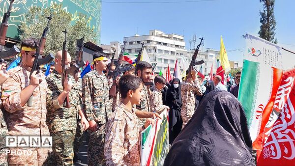 پیام قدرت از قلب پایتخت در رزمایش ۳۱۳ هزار نفری جانفدایان ایران