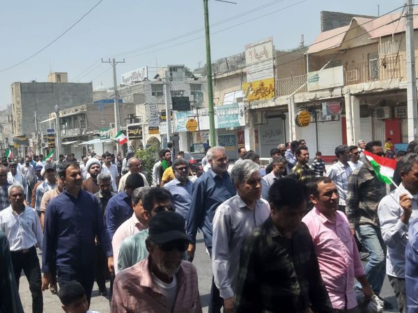 خروش آحاد مردم میناب در جمعه خشم و نصر 