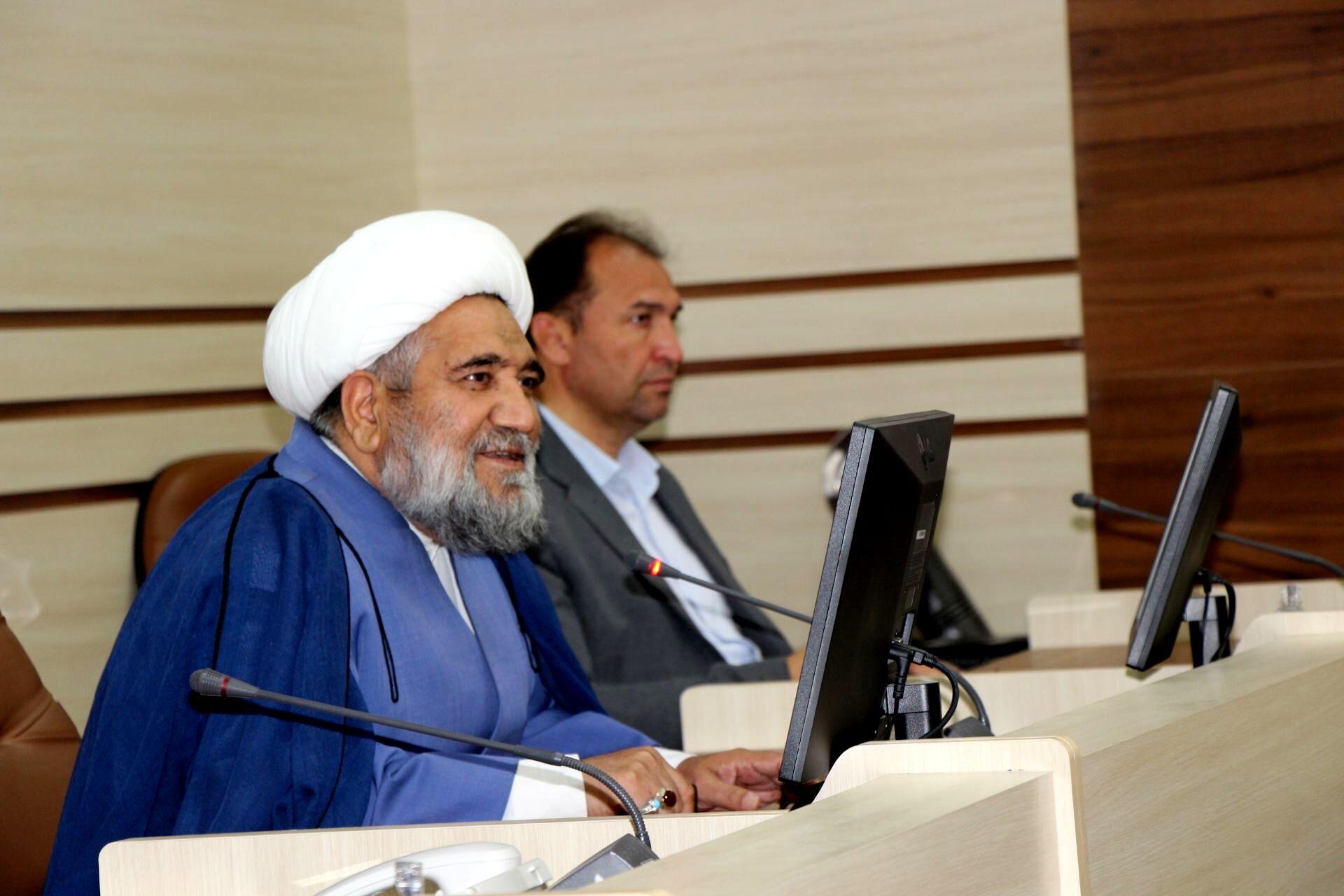  تاکید امام جمعه سملقان بر توجه به الگو های اسلامی در مدارس