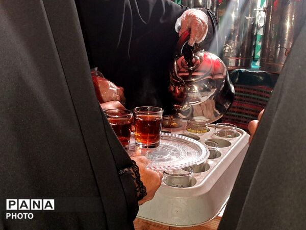 تجلی ایثار و عشق در بلوار فضل نیشابور 