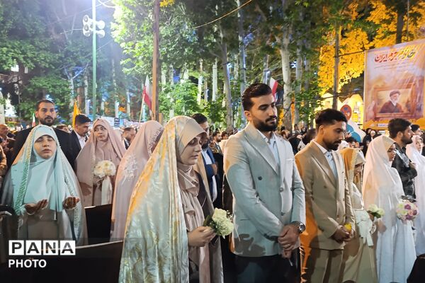 لبخند رسیدن دو دریا به هنگام سالروز ازدواج حضرت علی(ع) و  حضرت فاطمه(س)
