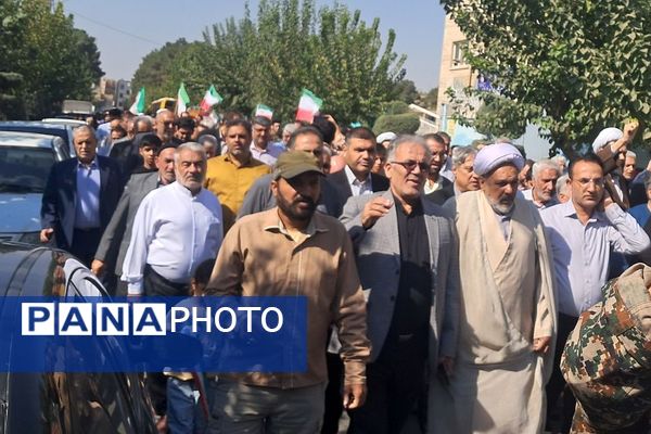 همبستگی مردم ولایتمدار نسیم‌شهر در راهپیمایی علیه رژیم صهیونیستی