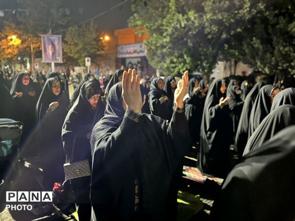 برپایی نماز استغاثه در ساوجبلاغ 