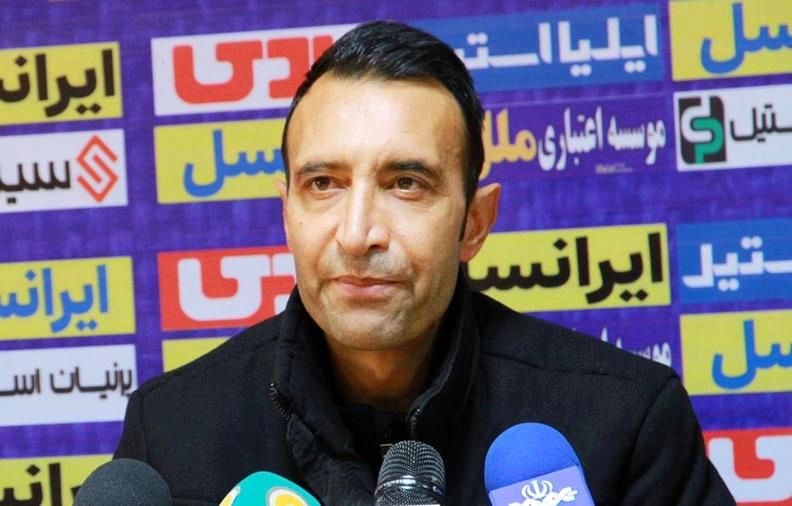 انتقاد عنایتی از مدل استفاده از VAR ؛ تفکیک تیم‌ها فوق‌العاده اشتباه است