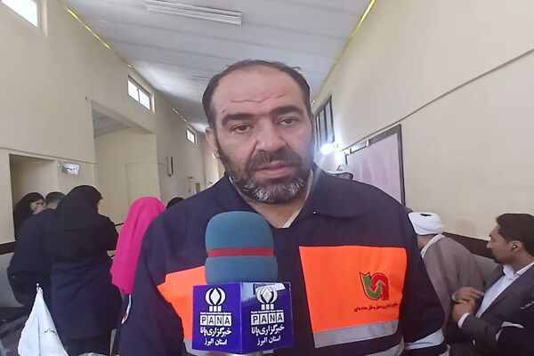 آموزش نکات ایمنی و فرهنگ ترافیکی به دانش‌آموزان روستای کندر با هدف پیشگیری از حوادث صورت گرفت