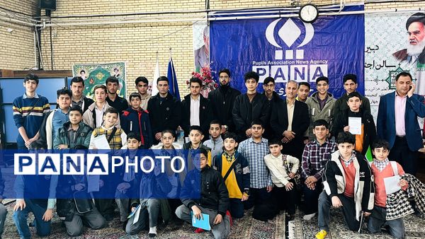 آموزش مقدماتی خبرنگاری پسران کرمان در آموزشگاه پیامبر اعظم(ص)