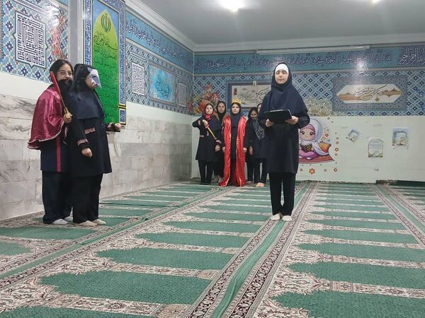 «ماها»؛ هفته‌ای برای جان گرفتن هنر روی صحنه مدرسه