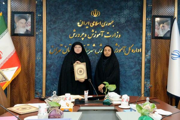 برگزاری دومین جلسه شورای دانش‌آموزی شهرستان‌های استان تهران 