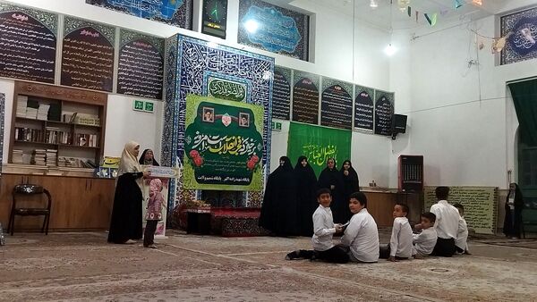 جشن بزرگ انقلاب در مسجد امام حسین (ع) نیشابور 