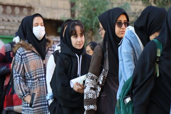 صبحگاه مدرسه شیخ مفید پاکدشت