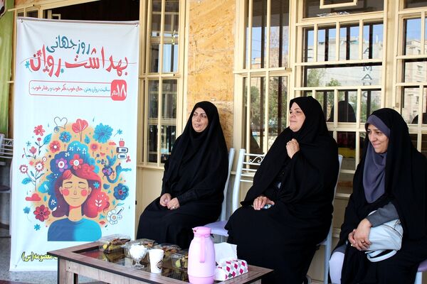 برگزاری انتخابات همیار مشاوران دبیرستان حضرت معصومه(س) ناحیه چهار کرج 