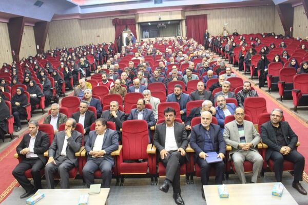 خلاقیت و بهره‌گیری از دانش روز در مدیریت مدارس ضروریست