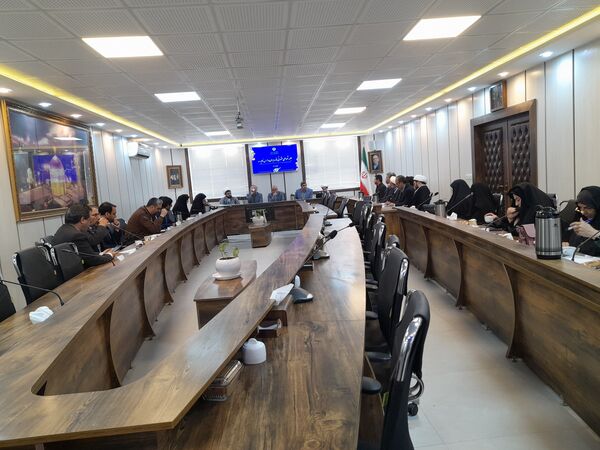 نخستین جلسه مشورتی نماز در ناحیه سه مشهد مقدس