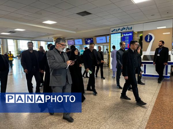 بازدید وزیر راه و شهرسازی از روند خدمات‌رسانی زائران در ایام پایانی دهه صفر