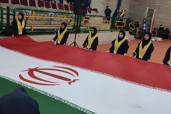 همایش بزرگ هزار نفری یاوران انقلاب و پیشتازان مقاومت در شهر جدید پرند